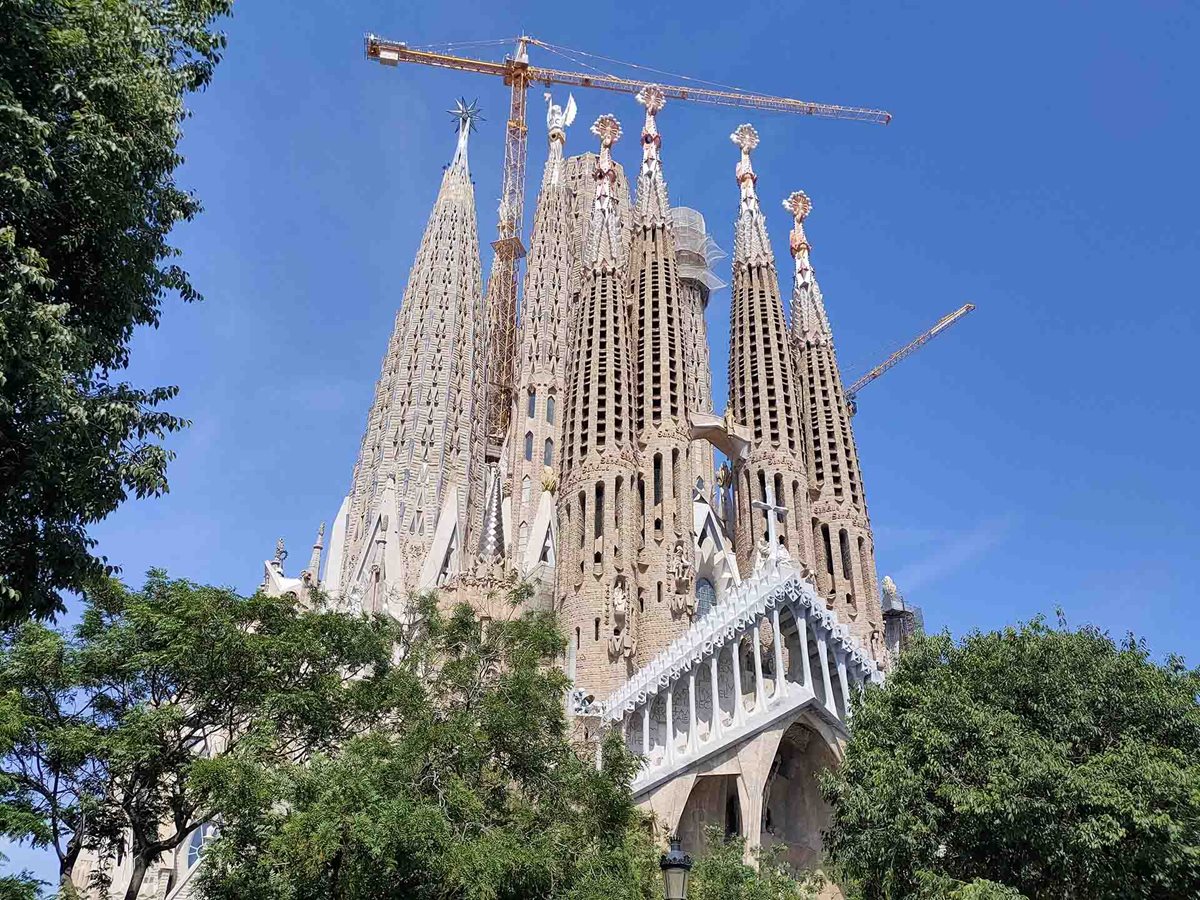 Sagrada Família exterior in Barcelona, Antoni Gaudí's most famous building
