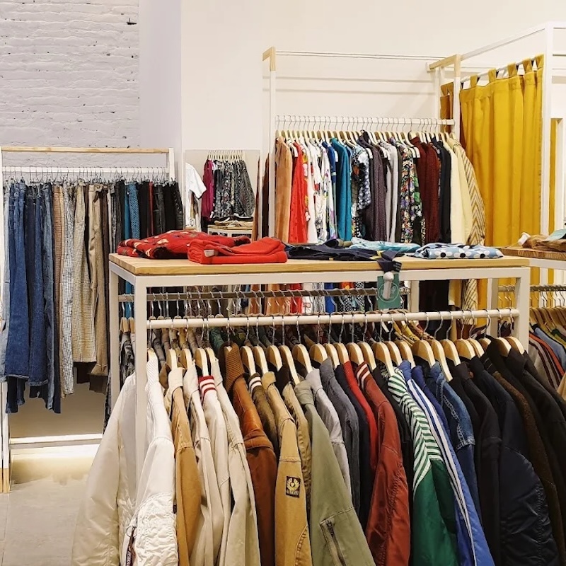 Loop Vintage shop on Calle de Velarde, Madrid