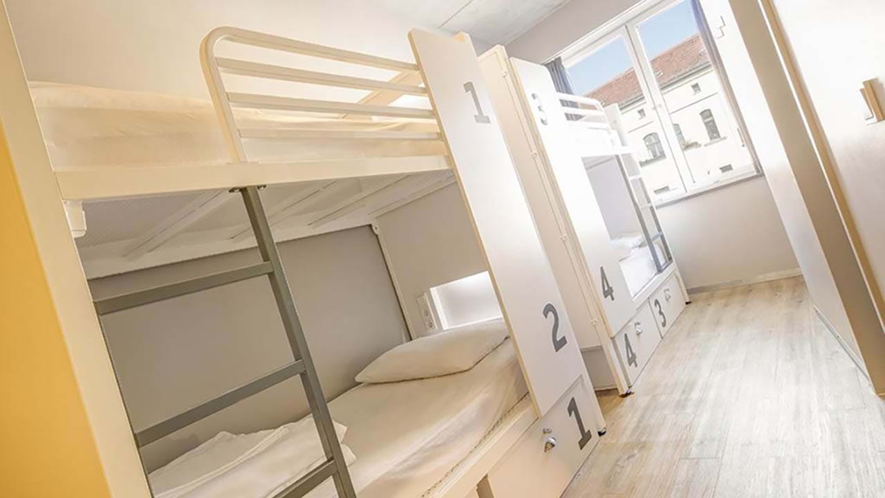 Private 4-bed Room