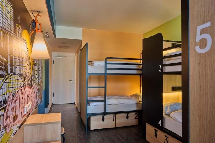 Bed in 6-bed Dorm