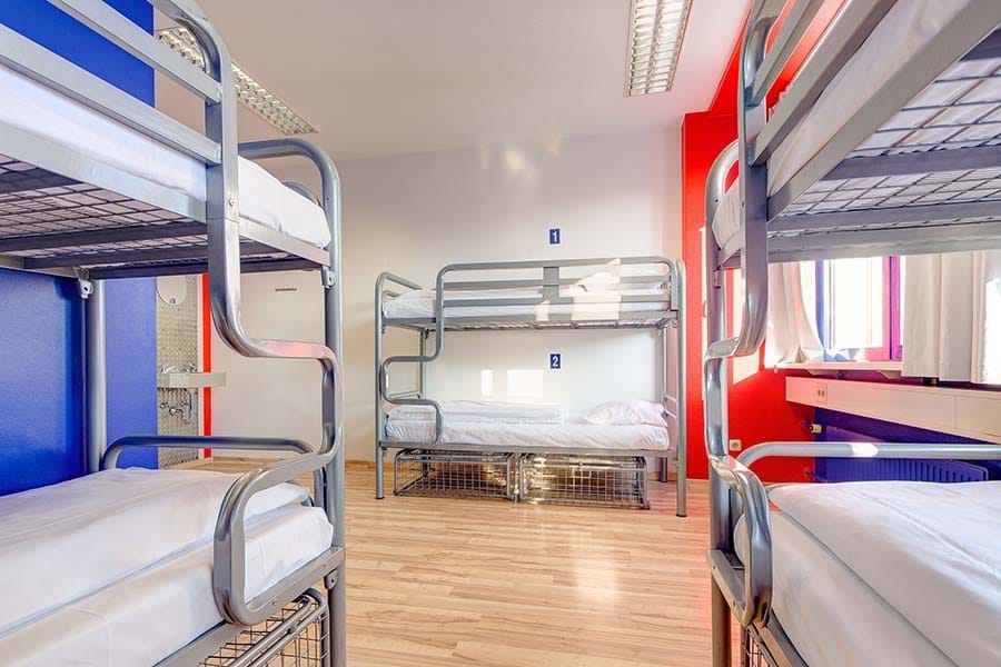 Private 6-bed Room – Shared Bathrooms