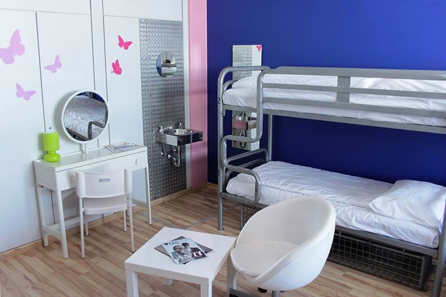 Private 8-bed Female Room – Shared Bathrooms