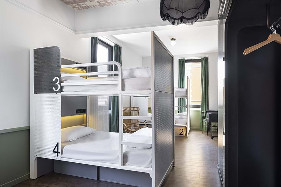Bed in 6-bed Dorm